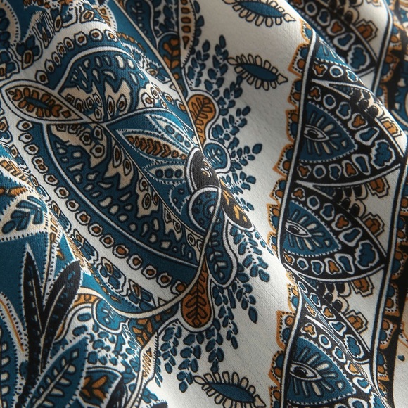 Cider Boho Paisley Shorts - Picture 4 of 6